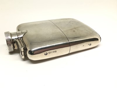 Lot 123 - Silver hip flask with bayonet cap and pull-off cup, 10cm x 7cm, Birmingham 1917