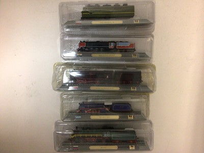 Lot 161 - Model N gauge Trains of the World including mainly USA, plus Russia, Australia, New Zealand and others (25)