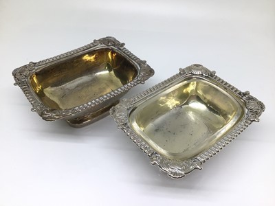 Lot 174 - Pair of Georgian silver and silver gilt dishes, gadroon edged with one glass liner, London 1818 (John Biggs), 9.5cm wide, 7.3oz