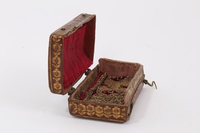 Lot 1055 - Rare small late 17th century leather box