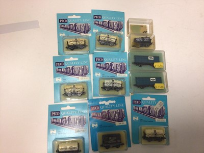 Lot 166 - Peco N gauge private owners rolling stock including "United Diaries" (x19), Express Diaries, Ford and GWR Furniture Removal Service (22 total)