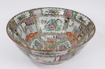 Lot 227 - Large early 20th century Chinese Canton porcelain punch bowl