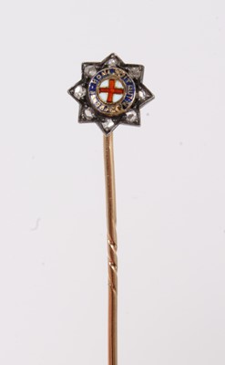 Lot 727 - Gold and enamel stick pin