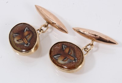 Lot 712 - Pair of Edwardian gold cufflinks with fox masks