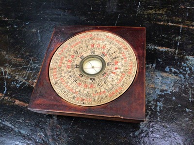 Lot 101 - Chinese fengshui compass