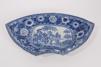 Lot 258 - Early 19th century Rogers & son Staffordshire Zebra pattern blue and white hors d'oeuvres dish