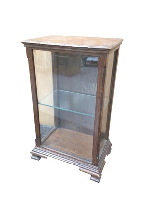 Lot 104 - Edwardian glazed oak tabletop display cabinet