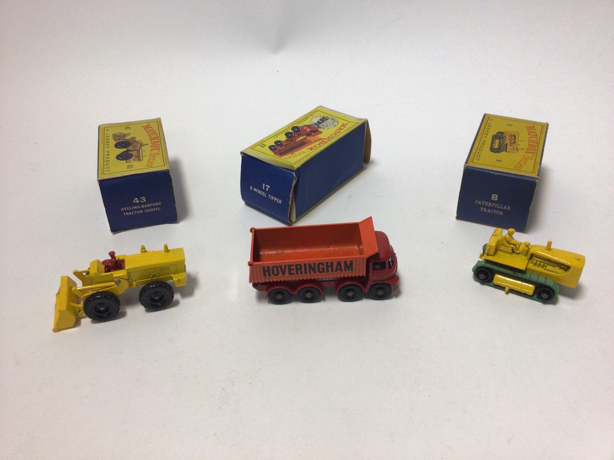 Lot 225 - Matchbox 1-75 Series No.17 8 Wheel Tipper,