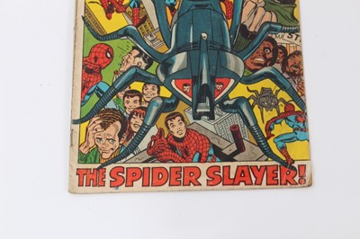 Lot 10 - Marvel comics the Amazing Spider-Man 1970's. Issues 90, 105, 113, 115 and 164. Issue 90 includes the death of captain Stacy, issue 105 1st apperance of the Spider Slayer. Mostly in poor condition....