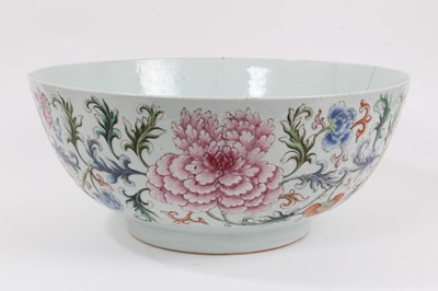 Lot 228 - Large 18th century Chinese famille rose porcelain punch bowl