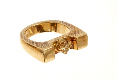 Lot 683 - Gerald Benney yellow diamond and 18ct yellow gold ring