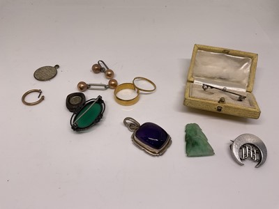 Lot 1070 - Two 22ct gold rings and other jewellery