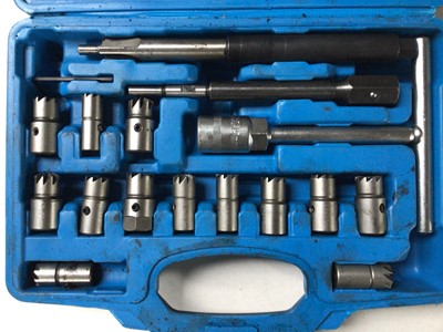 Lot 25 - Injector seat cutting tool set, cased