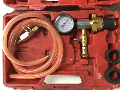 Lot 35 - Sealey Cooling system vacuum purge and refill kit, cased