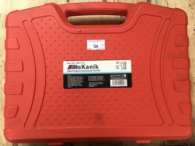 Lot 39 - Me Kanik Deisel engine compression test kit, cased