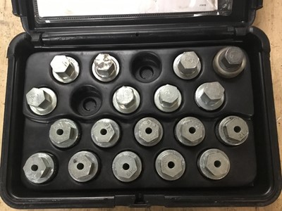 Lot 52 - MG Rover master key locking wheel nut set, cased