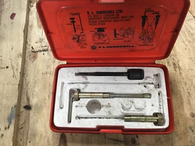Lot 59 - STE synchrometer flow meter and Churchill carburettor adjusting kit, boxed