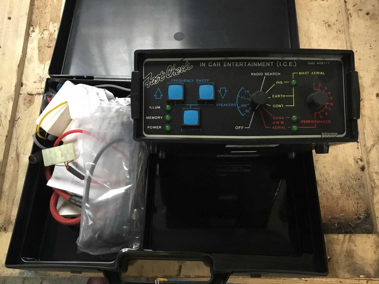 Lot 78 - Fast check in car entertainment tester, cased