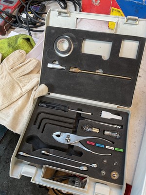 Lot 89 - TVR owners tool kit