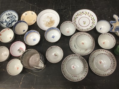 Lot 159 - Group of 18th century tea bowls and other ceramics