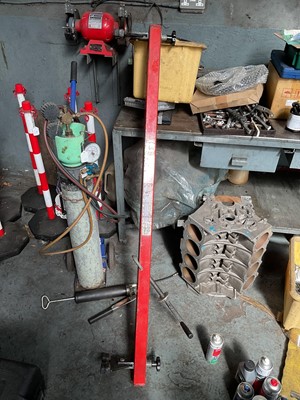 Lot 126 - Sealey Tools 300kg universal engine support beam