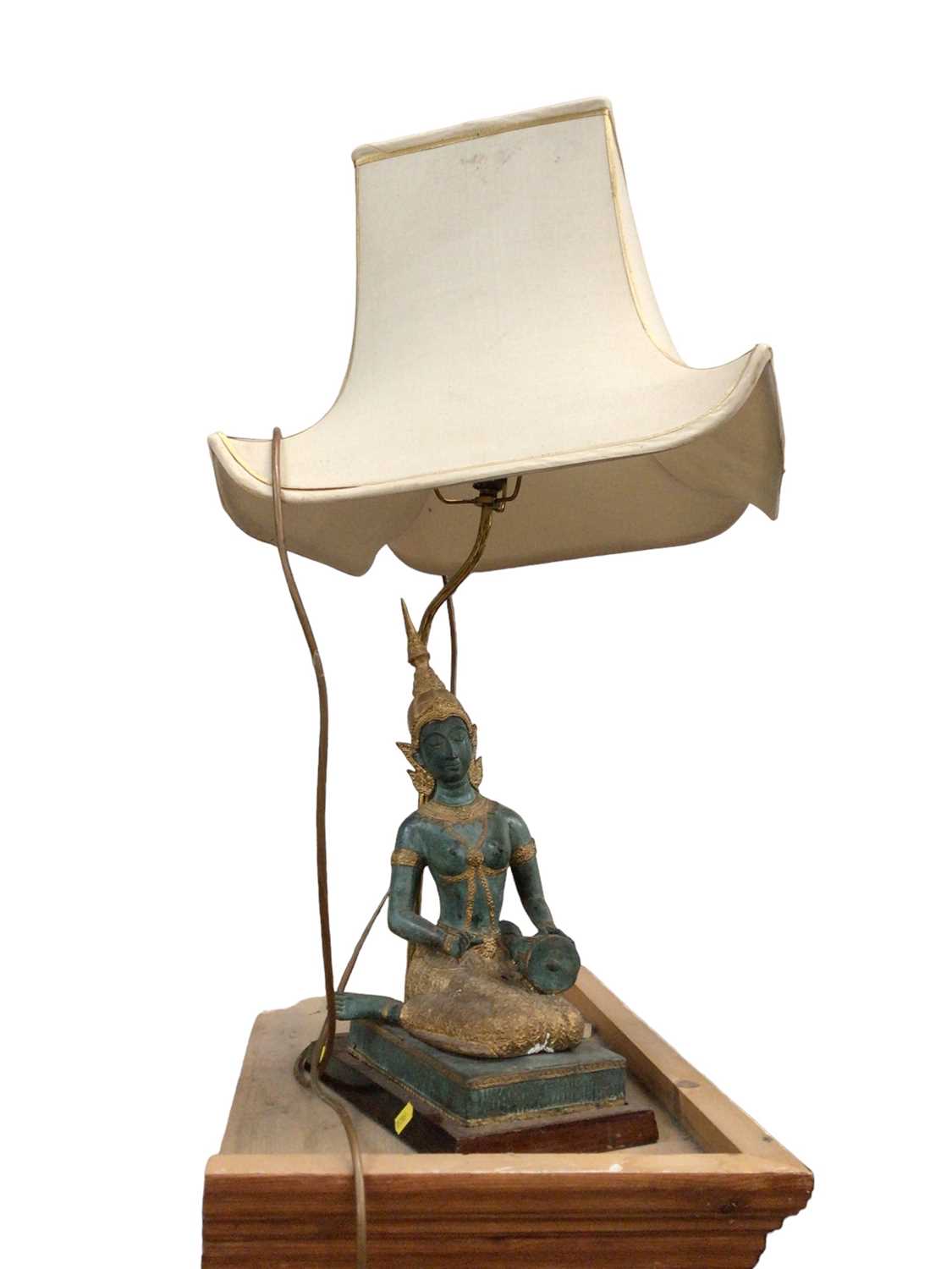 Lot 388 - Lamp in the form of a Thai buddha