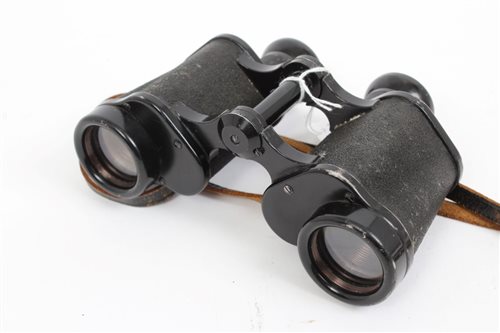 Lot 549 - Second World War German Dienstglas binoculars,...