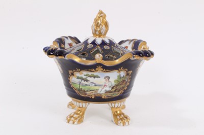 Lot 285 - Coalport potpourri bowl and cover, in Worcester style, circa 1820