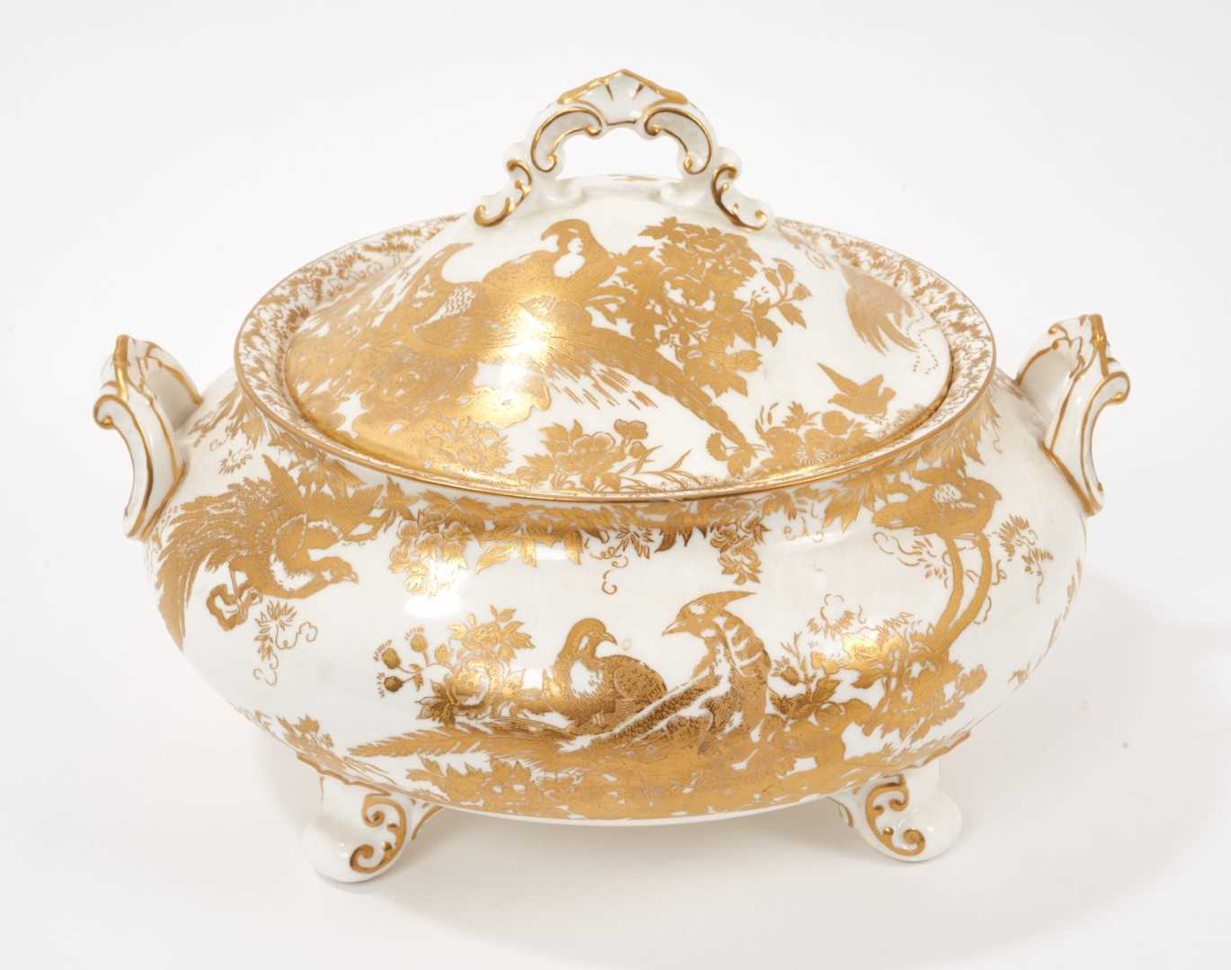 Lot 321 - Royal Crown Derby Gold Aves vegetable tureen and cover