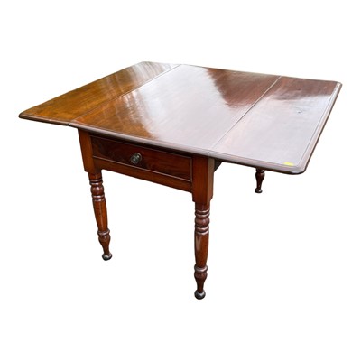 Lot 1214 - Good quality late Georgian mahogany drop-flap supper table with single end drawer, on turned legs, 99cm wide x 119cm long when extended, included with four block to raise the table if needed