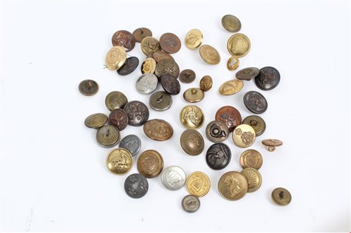 Lot 567 - Selection of livery and hunt buttons