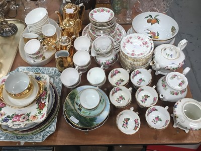 Lot 500 - Collection of Colclough tea ware, Royal Worcester Evesham, gilded Royal Worcester and other table wares.