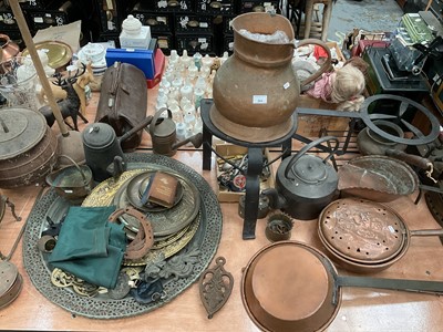 Lot 564 - Collection of antique and vintage metalwork to include Indian tray, copper, brass, cast iron etc