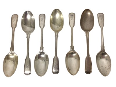 Lot 472 - Seven 1930s silver fiddle and thread pattern tablespoons