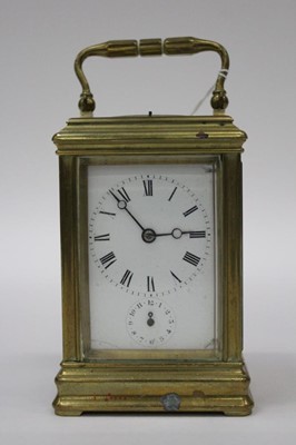 Lot 2517 - Gilt brass cased repeating carriage clock