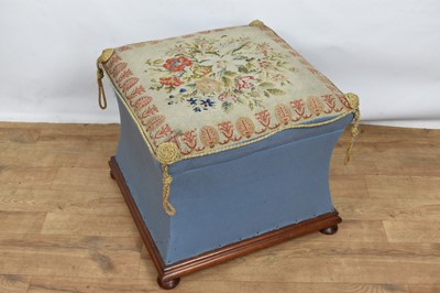 Lot 1468 - Victorian ottoman