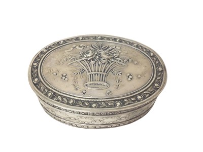 Lot 877 - 19th century French silver oval box