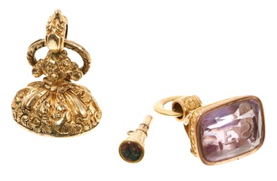 Lot 647 - 19th century gold and amethyst seal, one other and a Victorian gold and agate seal/watch key (3)