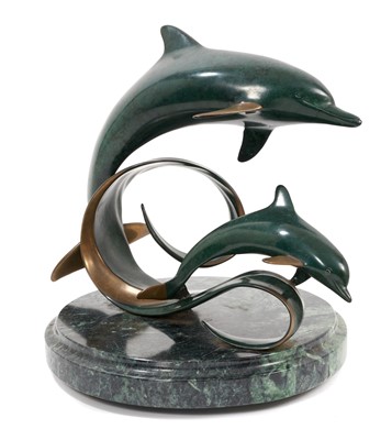 Lot 967 - Scott Hanson (contemporary American) patinated bronze - Dolphins, signed, raised on revolving marble plinth