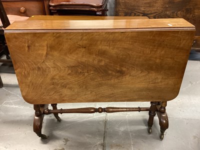 Lot 1232 - Victorian mahogany drop leaf table opening to 102cm x 91cm