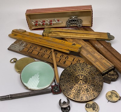 Lot 311 - Group of sundries, including a S. Mordan pen