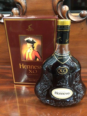 Lot 106 - Bottle of Hennessy XO cognac