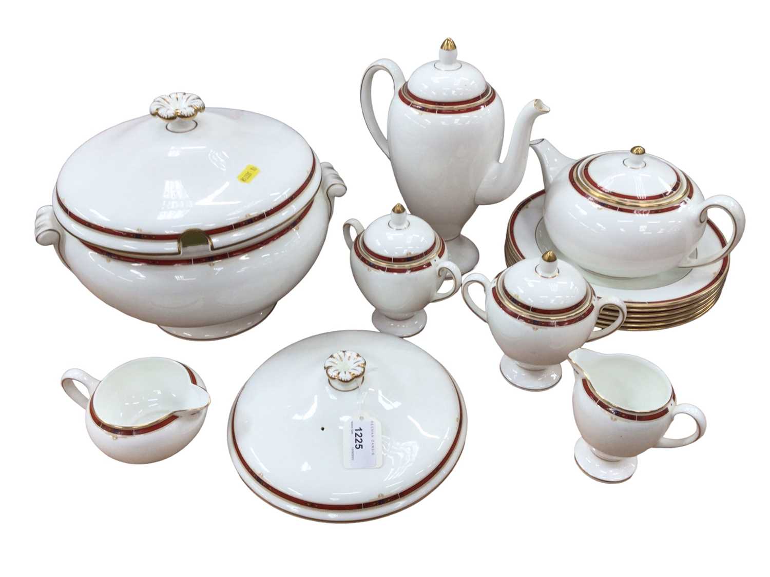 Lot 1225 Wedgwood Colorado Pattern Dinner Service lot-1225-wedgwood-colorado-pattern-dinner-service