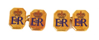 Lot 66 - H.M.Queen Elizabeth II, pair fine Royal presentation gold (9ct) and enamel cufflinks each octagonal with crowned ERII ciphers joined by chains ( Birmingham 1984) in original Paul Longmire Ltd fitte...