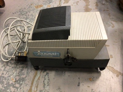 Lot 737 - Braun Nornberg Paximat vintage slide projector, Eumig cine projector and cameras