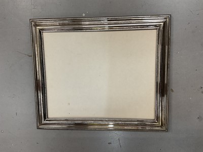 Lot 1065 - Continental 800 standard easel photo frame, the aperture 30 x 24cm