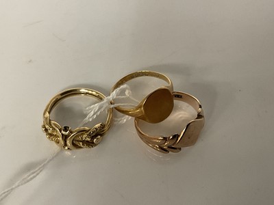 Lot 1101 - Two 18ct and one 9ct gold rings, total weight approximately 10g