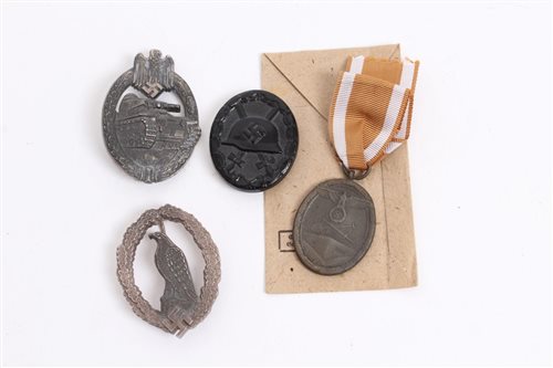 Lot 538 - Collection of Nazi badges and awards - to...