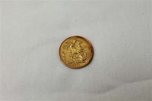Lot 3 - G.B. gold Sovereign - Victoria Y.H. reverse...