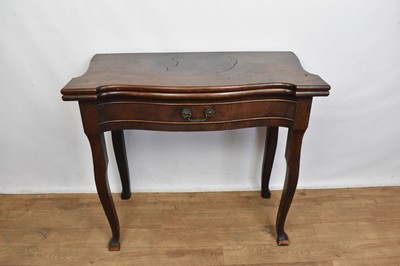 Lot 1347 - 18th century Continental mahogany serpentine tea table